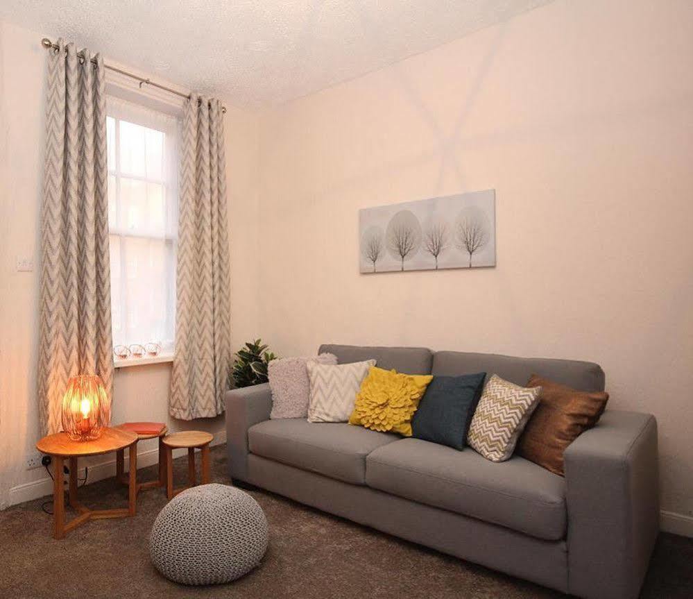 Maritime Apartments Barrow-in-Furness Bagian luar foto